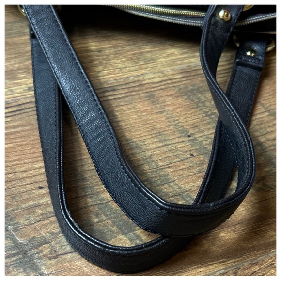 Betsey Johnson Nanza Bow Bag - Picture 7 of 10